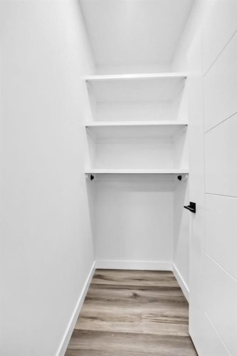 140 Carringham Road Nw, Calgary, AB 
