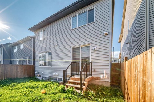 140 Carringham Road Nw, Calgary, AB 