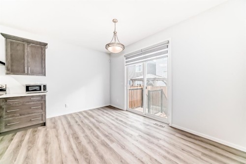 140 Carringham Road Nw, Calgary, AB 