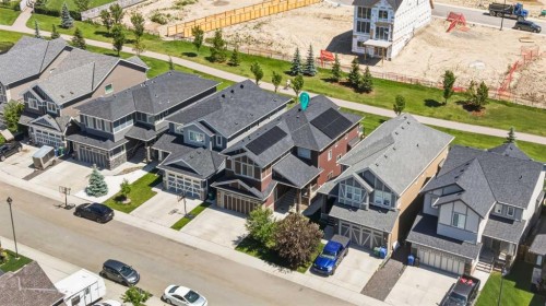 129 Kingsbury Close Se, Airdrie, AB - Outdoor