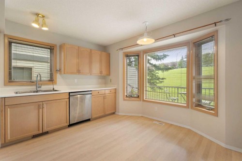 17 Patina Park Sw, Calgary, AB 