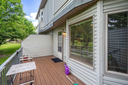 17 Patina Park Sw, Calgary, AB 