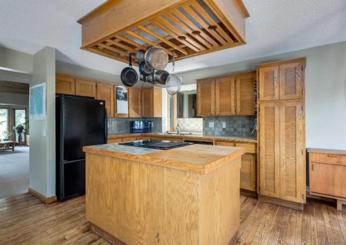 224 Edgedale Drive Nw, Calgary, AB 