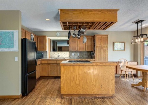 224 Edgedale Drive Nw, Calgary, AB 