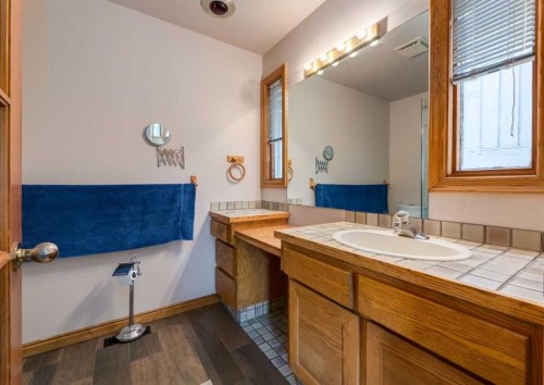 224 Edgedale Drive Nw, Calgary, AB 