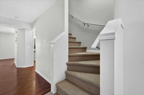 604 Auburn Bay Square Se, Calgary, AB 