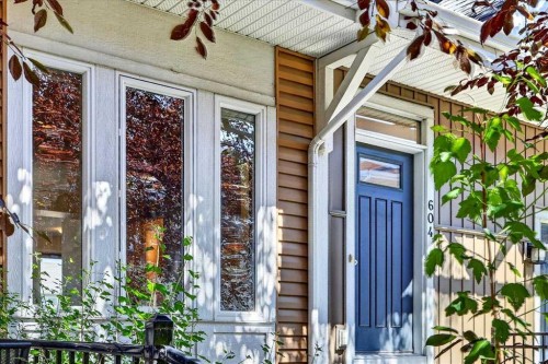 604 Auburn Bay Square Se, Calgary, AB 