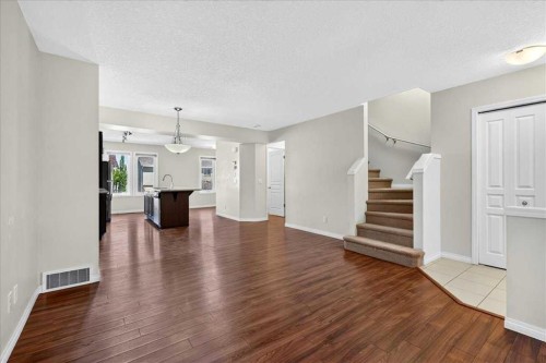 604 Auburn Bay Square Se, Calgary, AB 