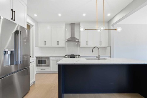 680 Coopers Crescent Sw, Airdrie, AB 