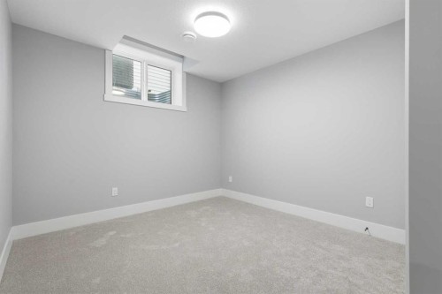 680 Coopers Crescent Sw, Airdrie, AB 