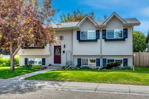1924 Strathcona Terrace  Strathmore, AB T1P 1S1