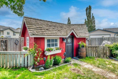 1924 Strathcona Terrace, Strathmore, AB 