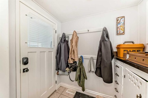 8043 Elbow Drive Sw, Calgary, AB 