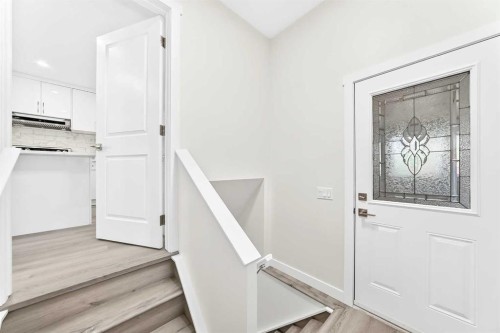 3319 Radcliffe Drive Se, Calgary, AB 