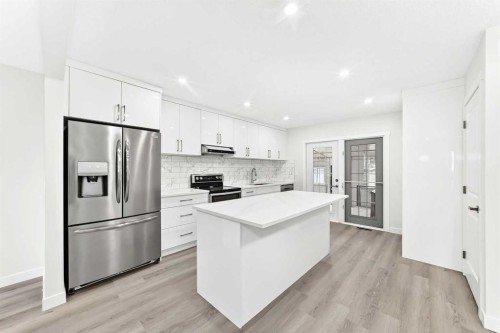 3319 Radcliffe Drive Se, Calgary, AB 