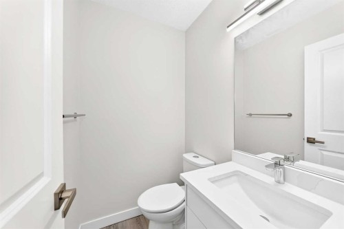 3319 Radcliffe Drive Se, Calgary, AB 