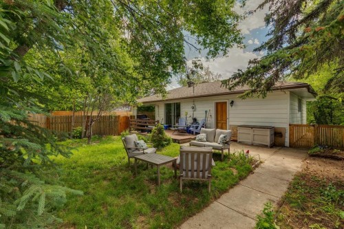 4520 26 Avenue Sw, Calgary, AB 