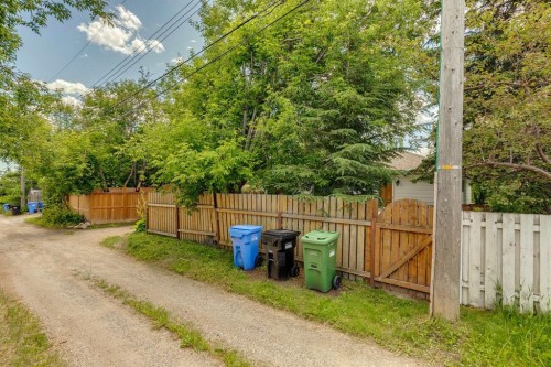 4520 26 Avenue Sw, Calgary, AB 