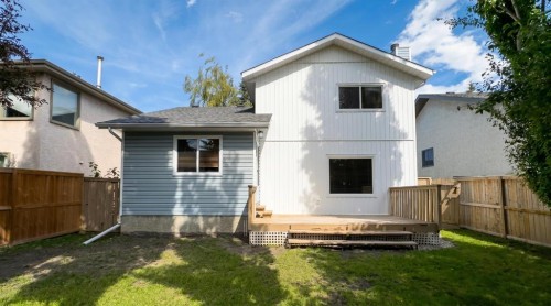 60 Sunmeadows Court Se, Calgary, AB 