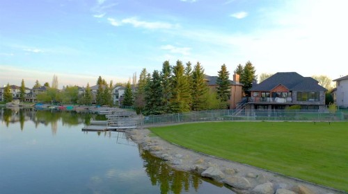 60 Sunmeadows Court Se, Calgary, AB 