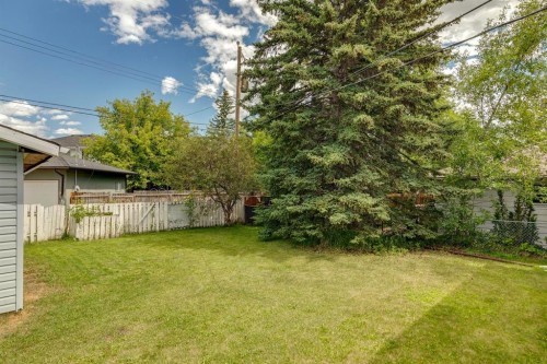 4524 26 Avenue Sw, Calgary, AB 