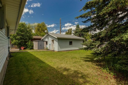 4524 26 Avenue Sw, Calgary, AB 
