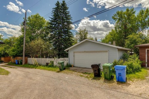 4524 26 Avenue Sw, Calgary, AB 
