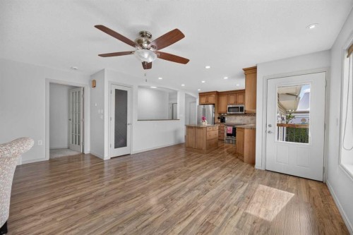 5418 43 Street, Olds, AB - Indoor Photo Showing Other Room