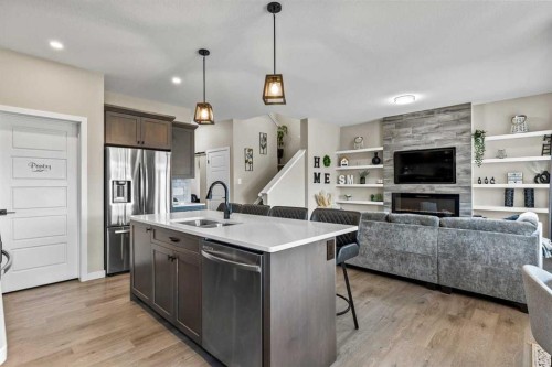 210 Knight Avenue, Crossfield, AB 