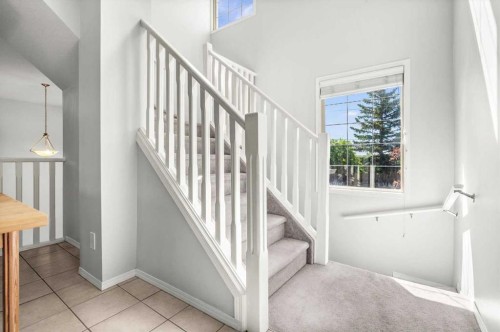 168 153 Avenue Se, Calgary, AB - Indoor Photo Showing Other Room