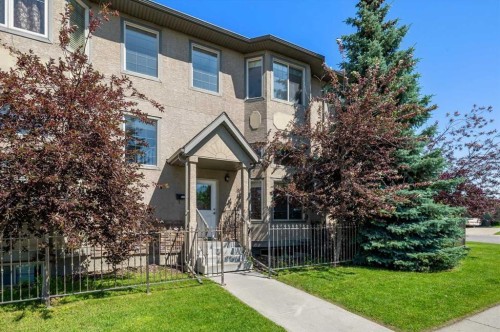 168 153 Avenue Se, Calgary, AB - Outdoor