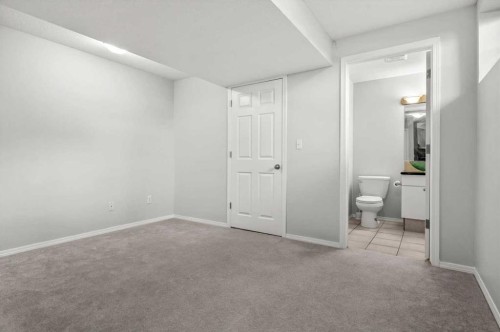 168 153 Avenue Se, Calgary, AB - Indoor Photo Showing Other Room