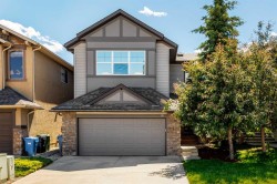 156 Everoak Close SW Calgary, AB T2Y 0C2