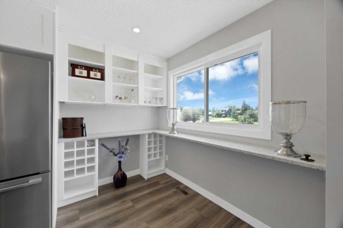 4 Richards Crescent, Olds, AB - Indoor