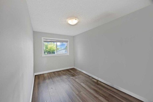 4 Richards Crescent, Olds, AB - Indoor Photo Showing Other Room