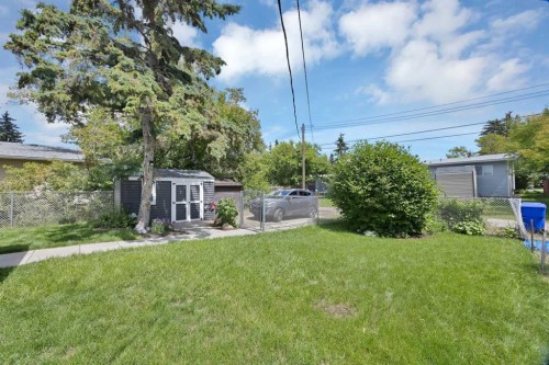 4 Richards Crescent, Olds, AB - Outdoor