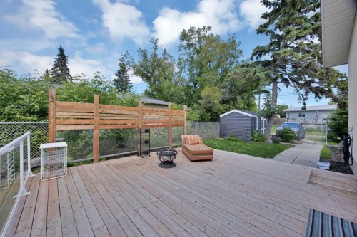 4 Richards Crescent, Olds, AB - Outdoor With Deck Patio Veranda