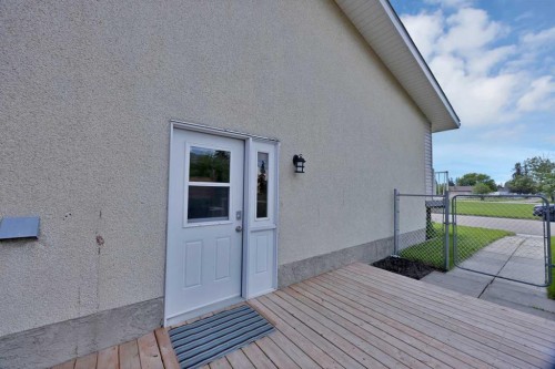4 Richards Crescent, Olds, AB - Outdoor With Exterior