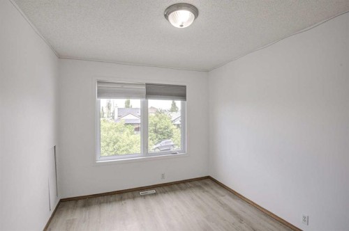 23 Prestwick Cove Se, Calgary, AB 