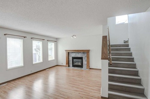 23 Prestwick Cove Se, Calgary, AB 