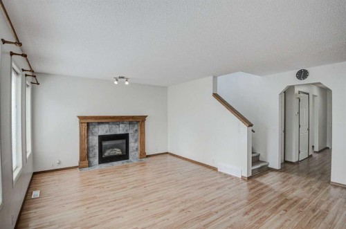 23 Prestwick Cove Se, Calgary, AB 