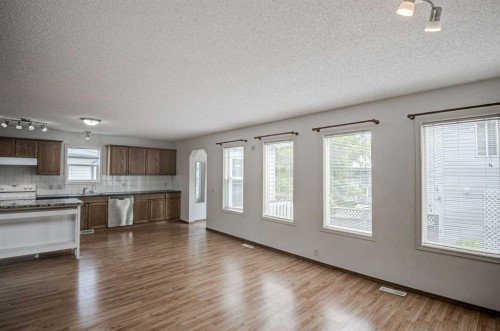 23 Prestwick Cove Se, Calgary, AB 