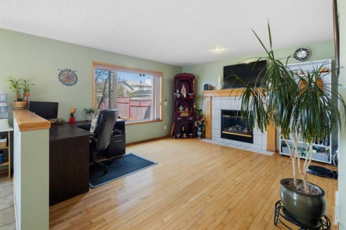 179 Erin Park Drive Se, Calgary, AB 