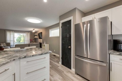 181 Tuscany Valley Green Nw, Calgary, AB 