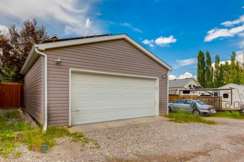 181 Tuscany Valley Green Nw, Calgary, AB 