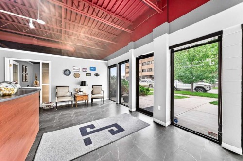 4722 1 Street Sw, Calgary, AB 