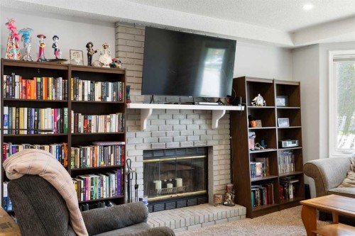 95 Riverbrook Road Se, Calgary, AB 