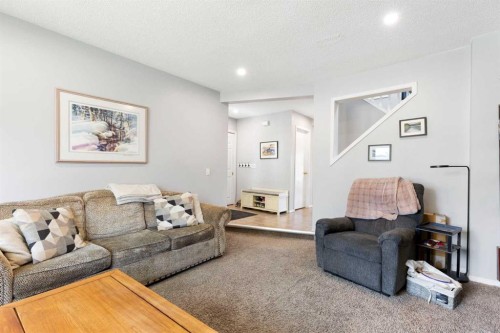 95 Riverbrook Road Se, Calgary, AB 