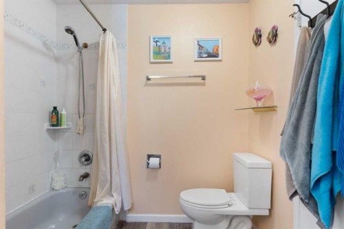 95 Riverbrook Road Se, Calgary, AB 