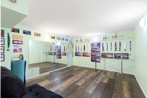 95 Riverbrook Road Se, Calgary, AB 